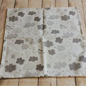 NWT - Thirty-One Statement Canvas Pillow Cover, Gray/Grey Countin Clouds